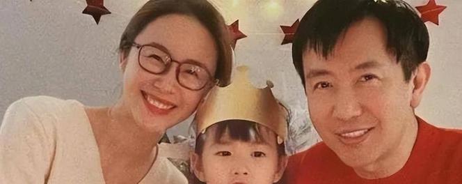 鄢颇近况曝光：曾与李小冉、梅婷两段情史的他，如今定居北京一个细节暴露为何幸福婚姻靠熬汤