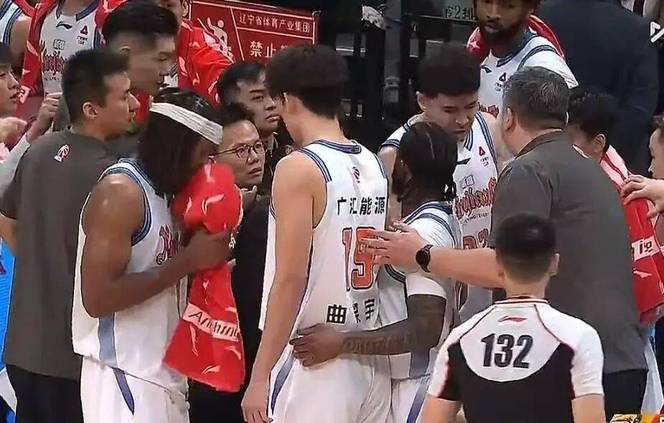 四连胜！辽宁男篮11分力克新疆，库珀27+11克里斯19+8，沙拉木10+4