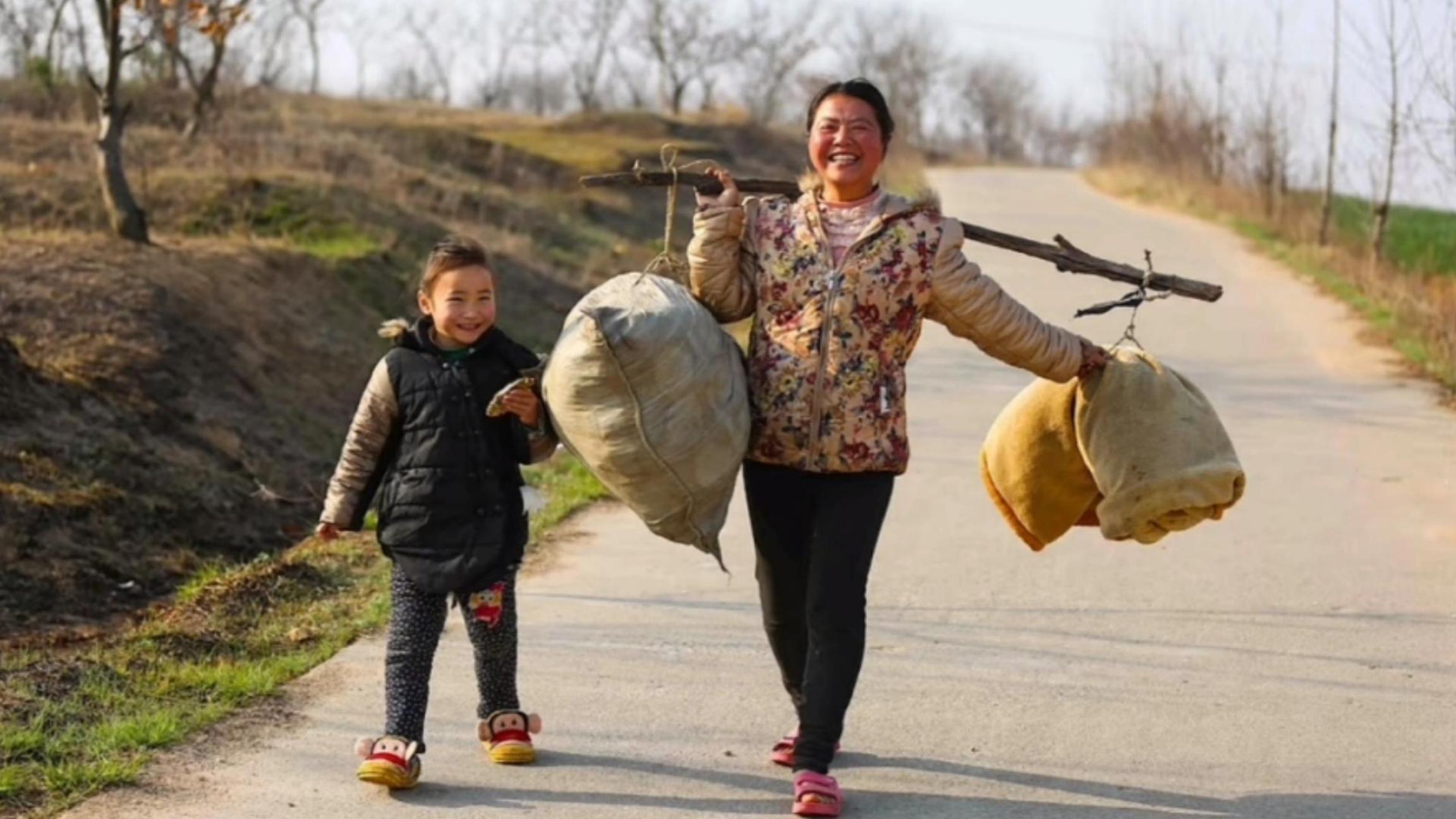 太治愈了！10年前被抓拍的河南母女找到了，家人发声