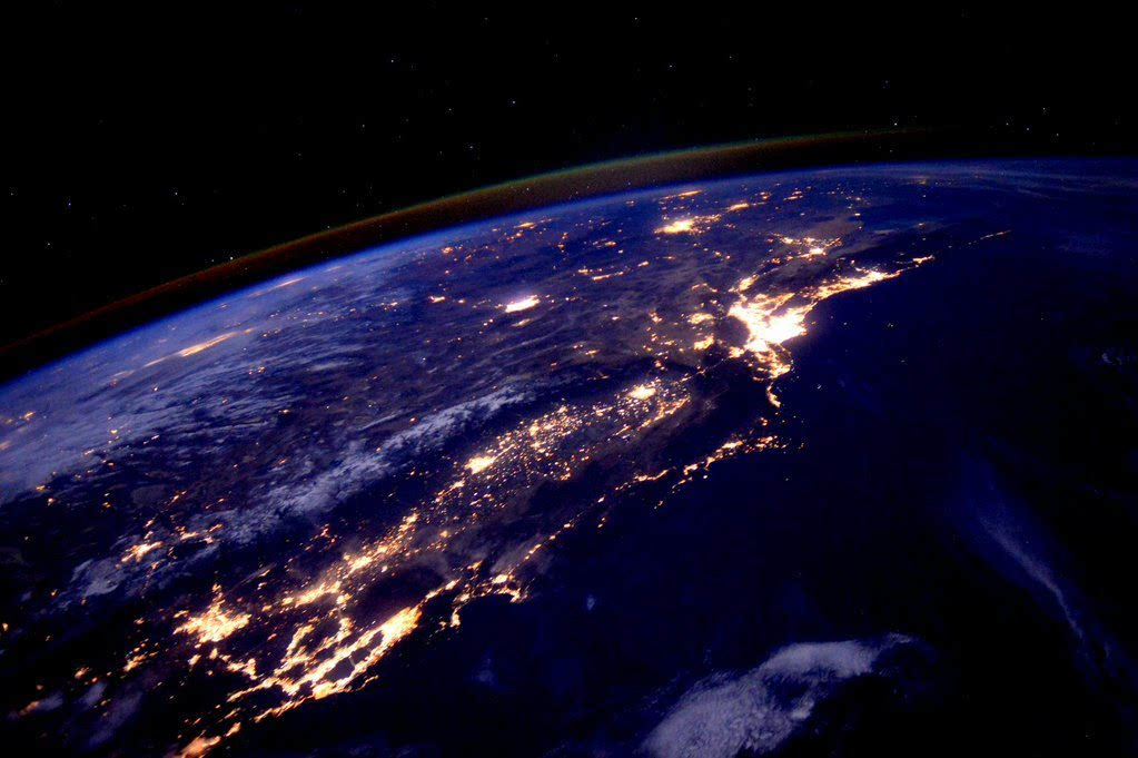 壮美震撼!宇航员从太空拍地球景观可见北京