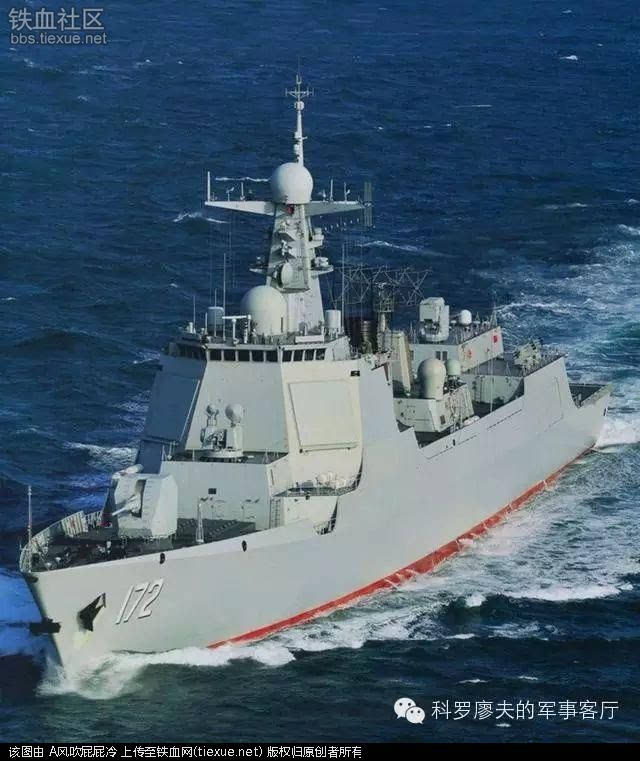 服役三艘神盾驱逐舰九艘护卫舰2015年,是中国人民海军波澜壮阔,高歌