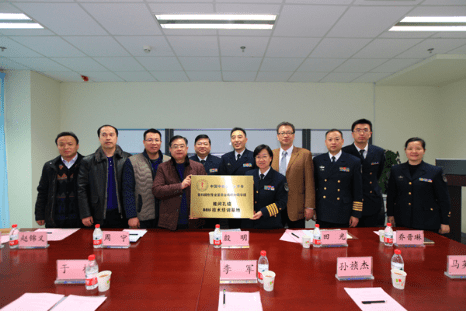 包含海军总医院热门科室挂号现场服务的词条