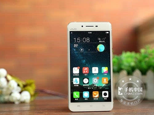 去年11月末,vivo在北京水立方发布了其年度双旗舰:vivo x6和vivo x6