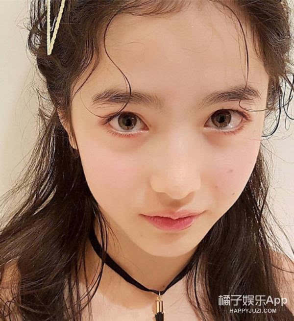 小女孩00后逆天图片