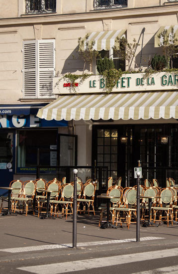 探寻五家巴黎露天咖啡馆 感受法式浪漫情怀