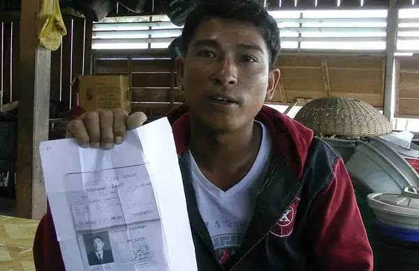 所以渔老板们给这些缅甸人办了泰国的假身份,身份纸上除了照片,名字和