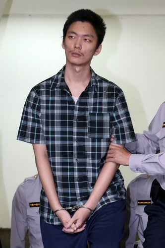 台湾地区"政权"交接之际,台"法务部"10日批准执行死刑犯郑捷死刑,这是