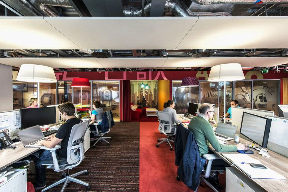 办公室装修效果图_来自谷歌欧洲总部的创意