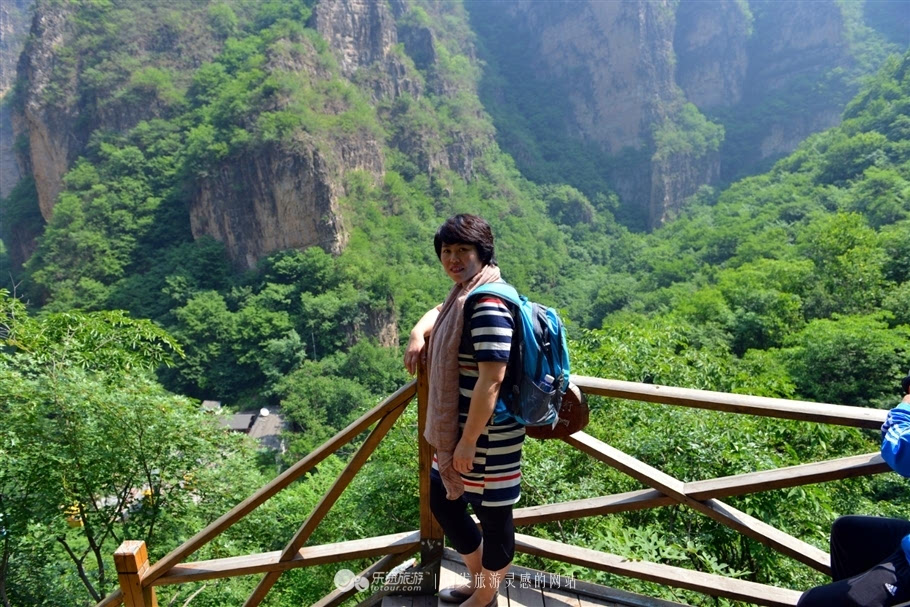 百里峽景區整體為環狀佈局由蠍子溝海棠峪和