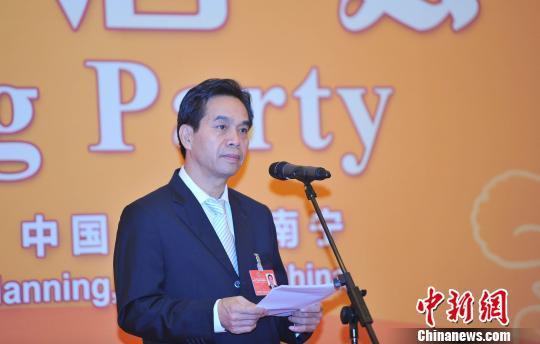 廣西壯族自治區黨委常委,宣傳部部長黃道偉致閉幕辭. 胡雁 攝