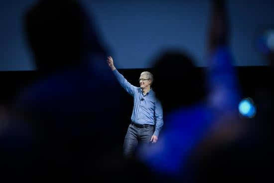 外媒：iPhone落后要怪苹果对新技术太保守