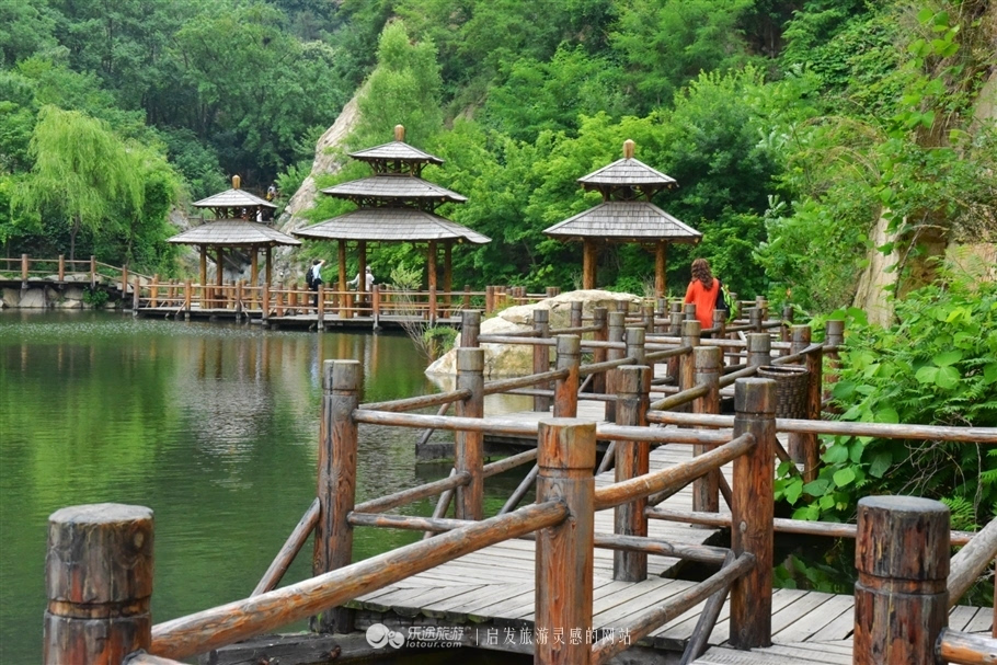 泉城濟南的後花園 九如山瀑布群景區