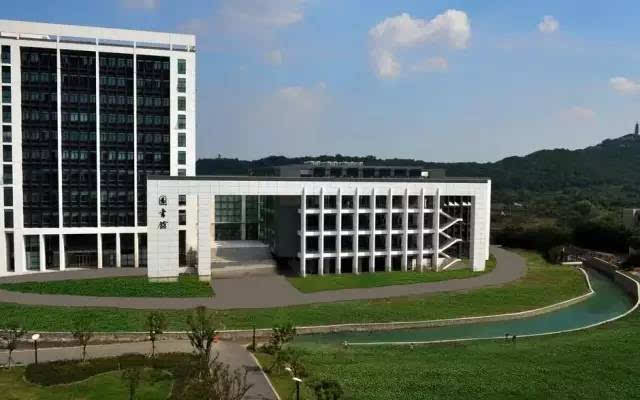 苏州科技大学新校区图片