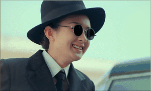 《老九门》里赵丽颖花痴陈伟霆的样子和我一毛一样哇!