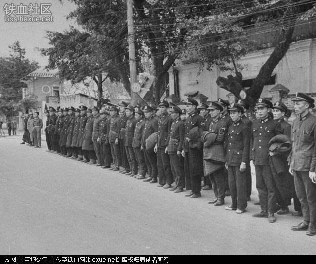 国民党警察列队.