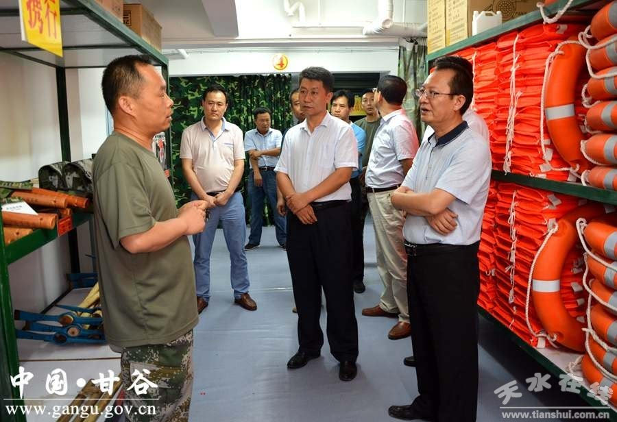 7月26日,甘谷县委副书记武建成,副县长葛彦迪带领县