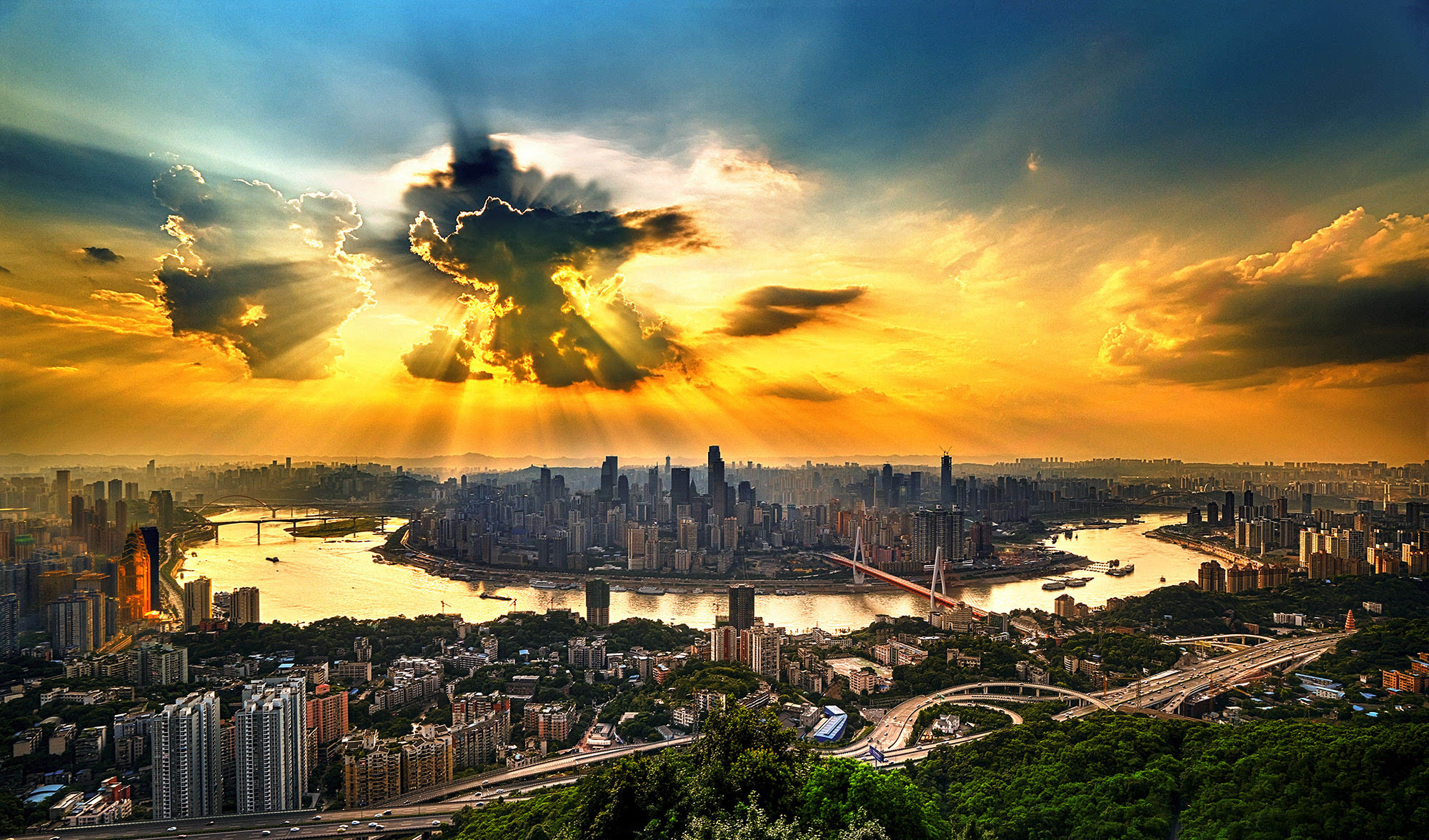 重庆的地形特色图片
