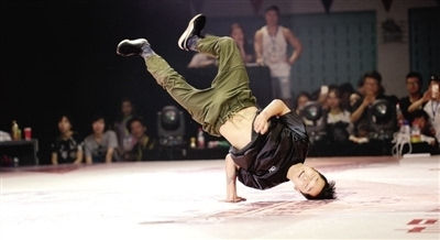 经过三天的激烈角逐,8月3日晚,第四届中国(郑州)国际街舞大赛正式落下