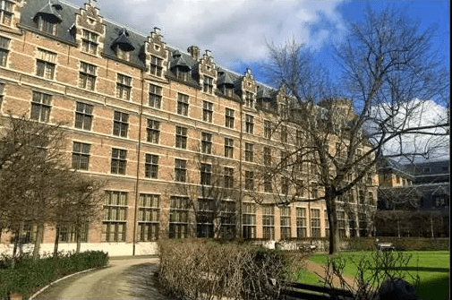 比利时安特卫普大学管理学院如何申请