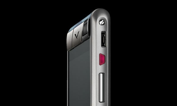 Vertu发布4200美元“廉价”手机：支持无线充电