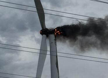 [事故]美国某风电场风机起火 索性无人员伤亡