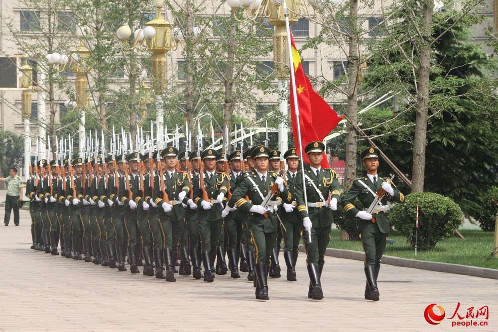 武警北京总队仪仗中队图片