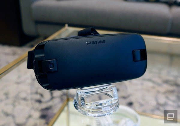 充满科技感的产物：三星发布新一代Gear VR设备