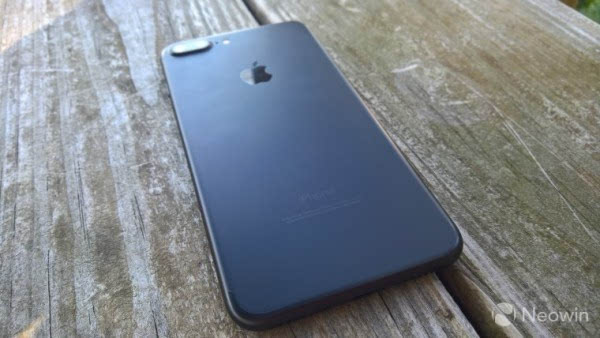 iPhone 7 Plus开箱和初步上手视频