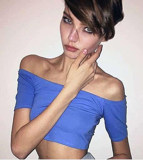 俄罗斯17岁嫩模瘦成皮包骨 在乎模特事业控制体重(图)