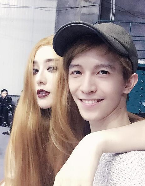 郭敬明遭王源调侃个子小 外界也喜欢猜测他的海拔到底有多少厘米