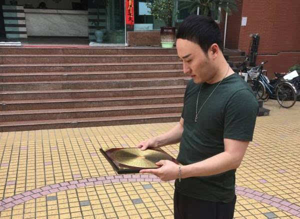 风水大师秦阳明:看风水也要选时机?