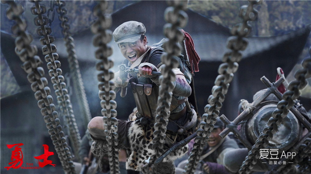 [消息]《勇士》曝"战斗"特辑 挑战极限再现勇士精神