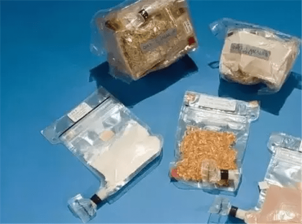 太空餐大不同:神十一热捧鱼香肉丝 国外宇航员与披萨共舞