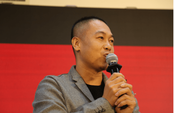 投融资平台管委会理事,九藏天下网董事长王家兴作为战略合作方讲话