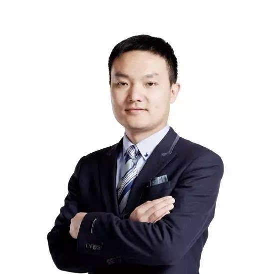 晓阳多彩投ceo 赵耕乾卓锐科技ceo 宋夫华众信旅游投资总监 郭镭住