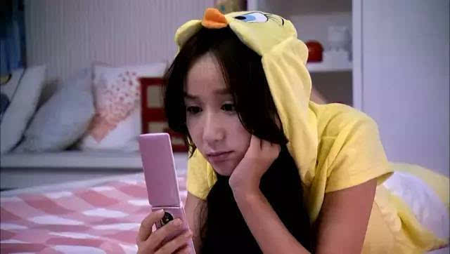 女汉子胡一菲变身双生姐妹花这难度也太大了吧