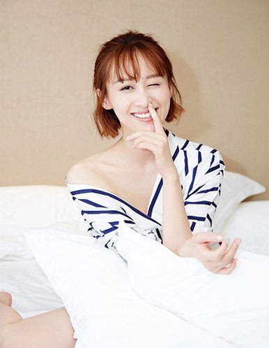 练束梅实力演技获瞩目近日,由习辛执导,练束梅 ,李健,刘亭作领衔主演