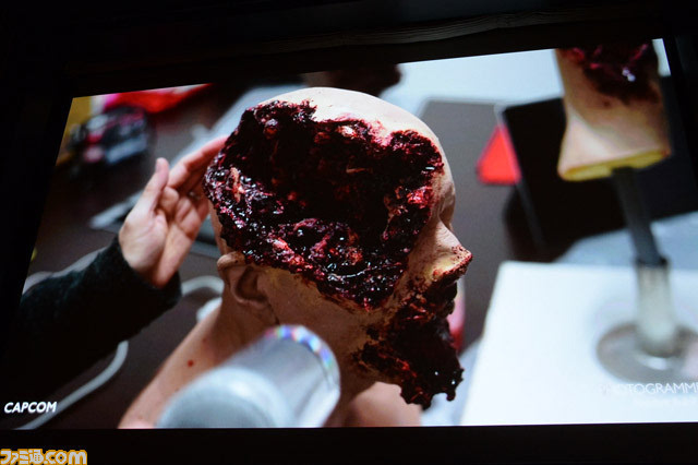 丧尸模型丧尸模型除ethan的全身照之外,还有人淘到了貌似《生化危机7