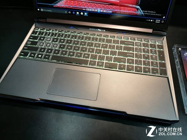 ces2017 同方展台机械革命x6ti-s高颜值