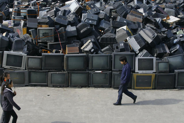 北京哪里有电子垃圾销毁公司（北京电子垃圾处理销毁中心电话）