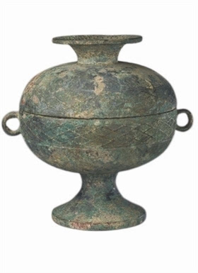 纹饰多样的青铜豆