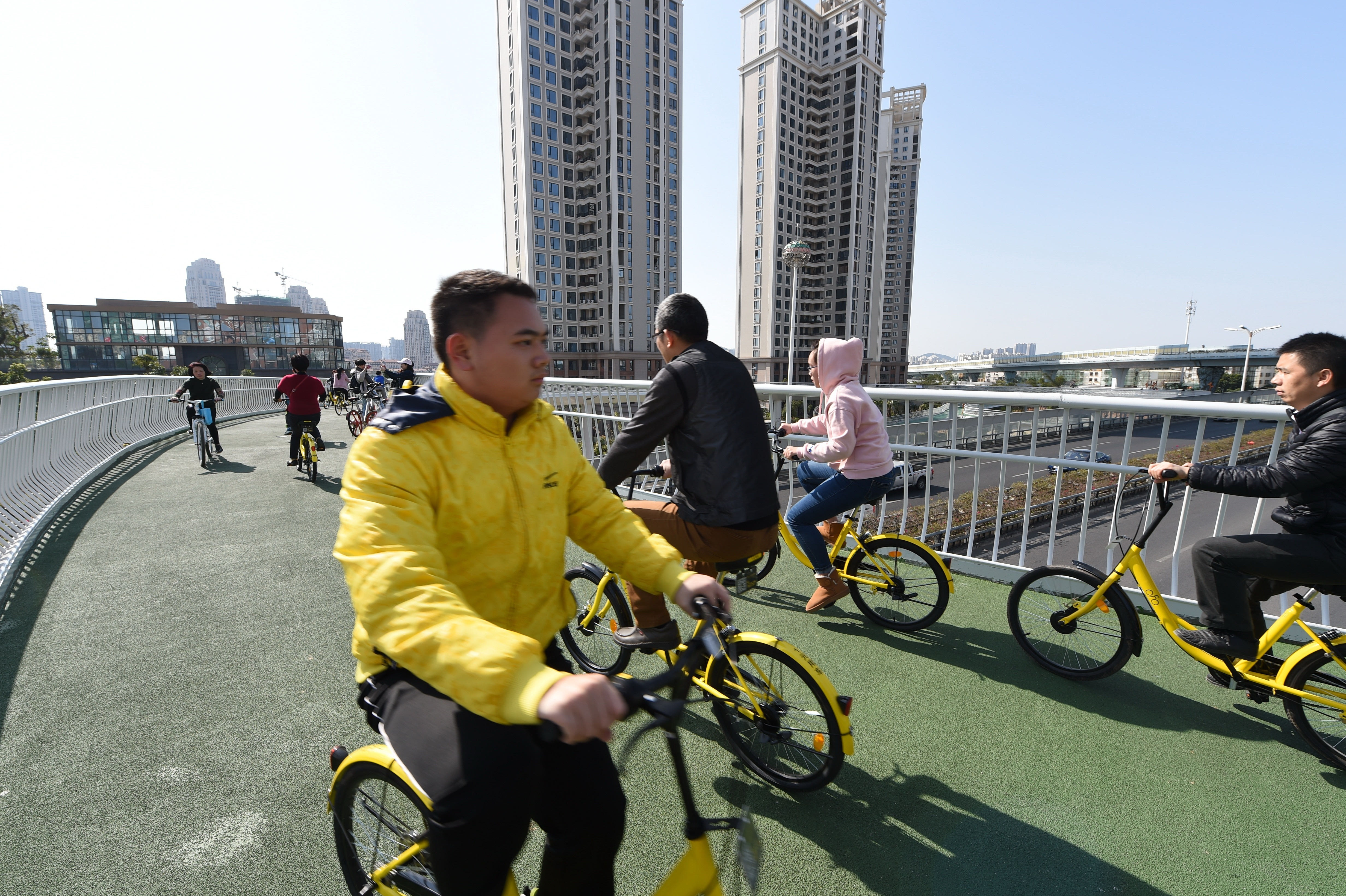 厦门:在全国首条空中自行车道感受"空中骑行"的魅力