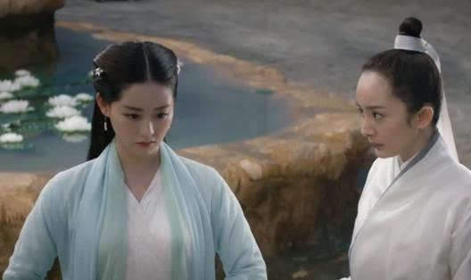 也赢得轻松:书中的"玄女,因为喜欢白浅的容貌,而让"折颜上神"帮她