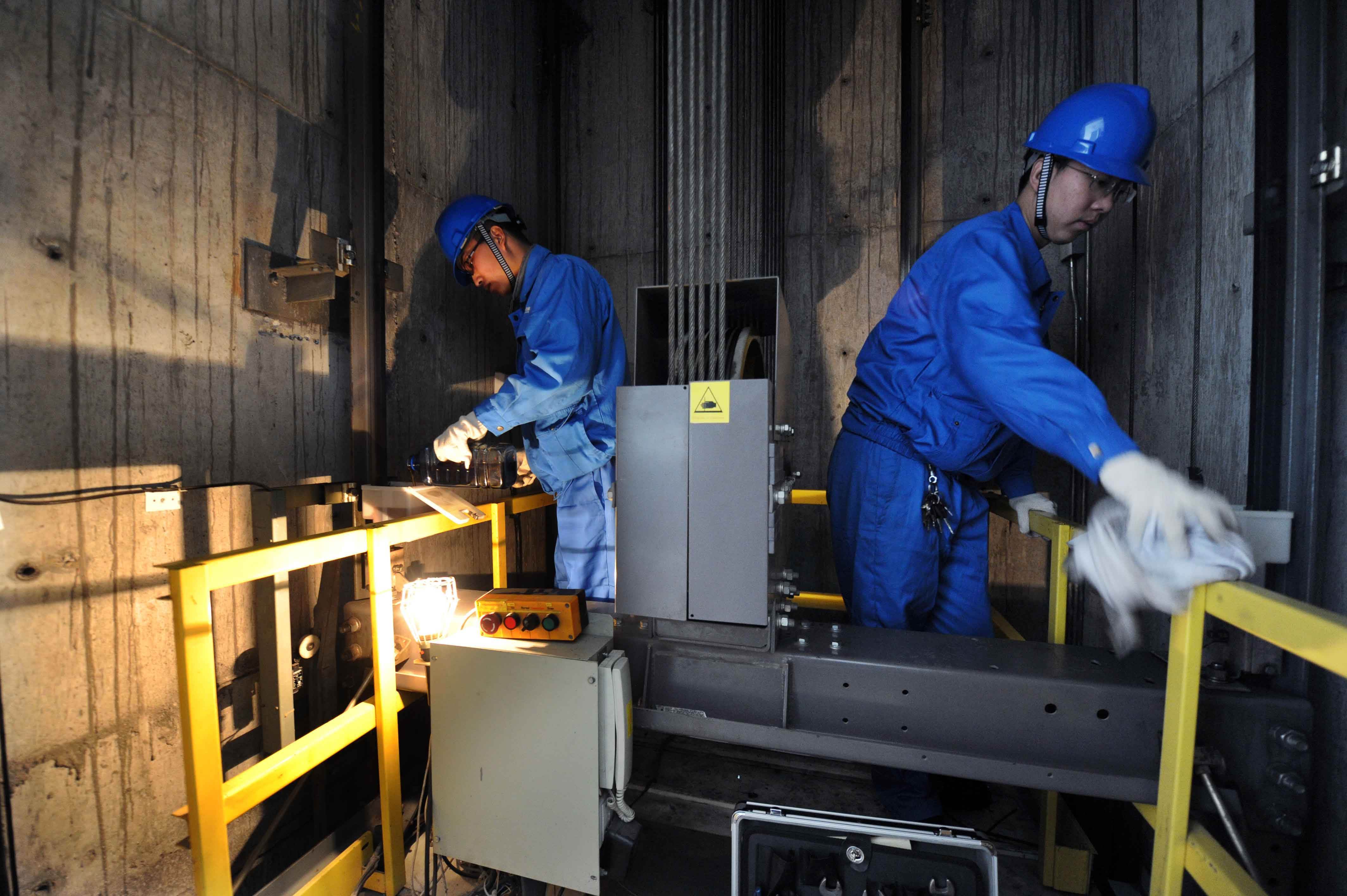 安徽通报:电梯机房温度仅四成合格 高温可导致故障