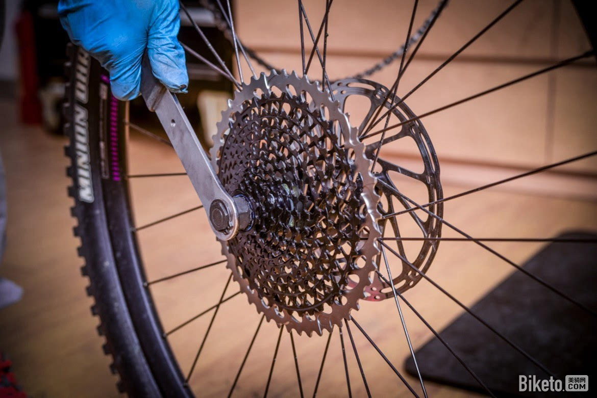 sram党福音:小编教你如何更换xd塔基