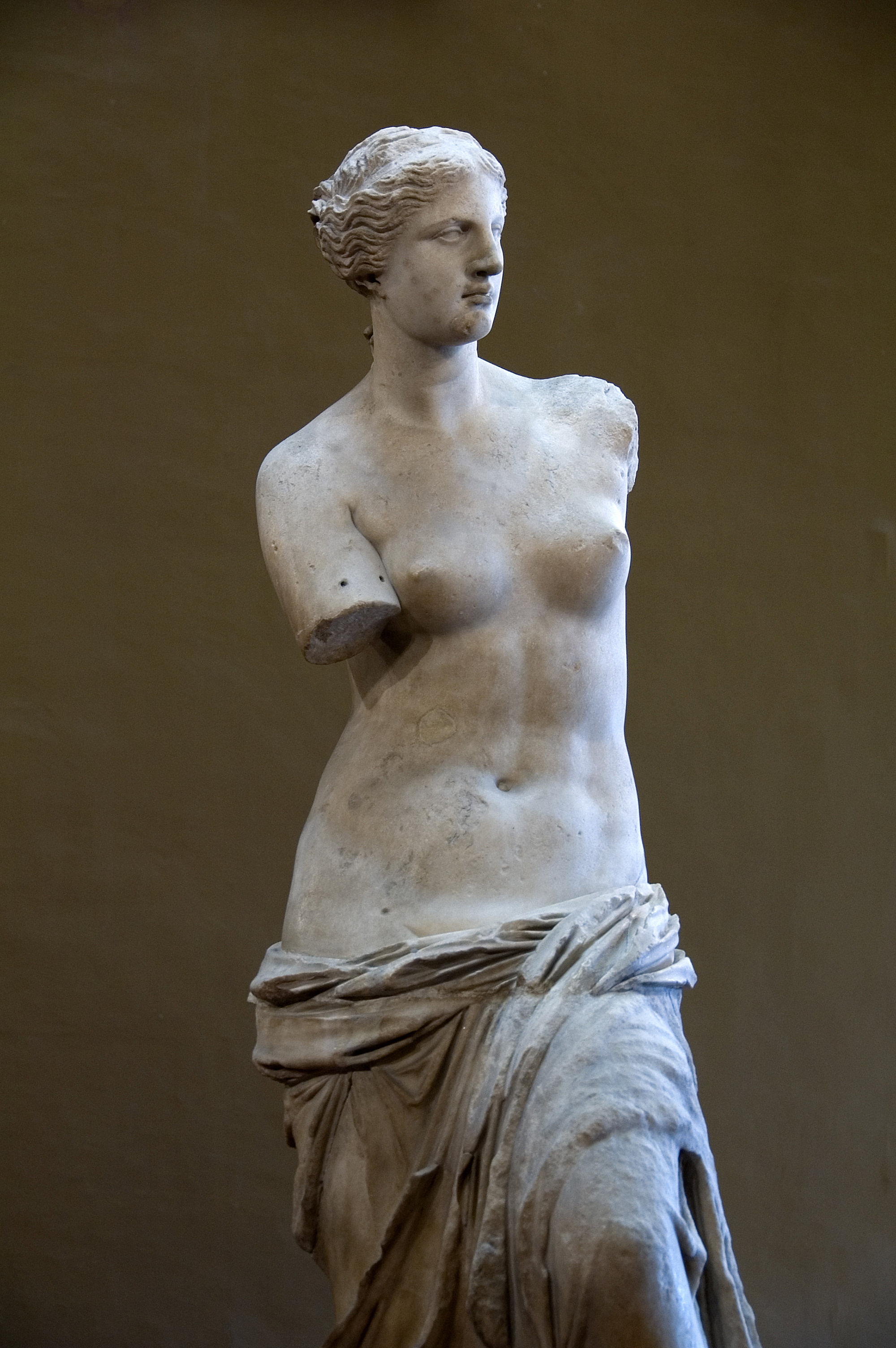 胜利女神雕像复原图图片