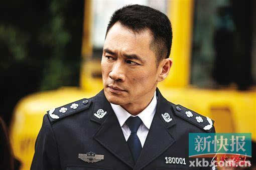 湖南卫视《人民的名义》持续热播,在剧中饰演赵东来局长的丁海峰演技