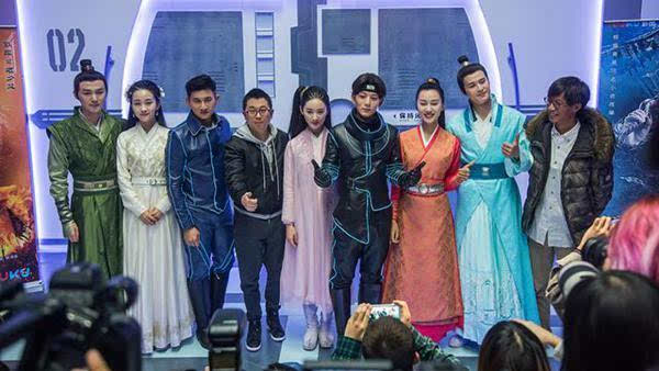 新版《寻秦记》热拍 吴奇隆陈翔悼黄易先生(图)