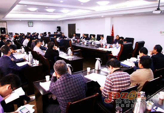 景德镇市政府召开第8次常务会 梅亦主持会议