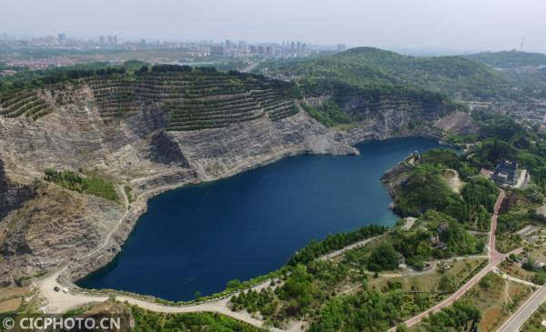 江蘇省淮安市盱眙象山國家礦山公園,前身是清朝後期開採建築石料的